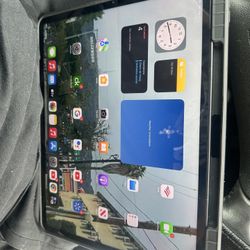 iPad Pro Good Condition 