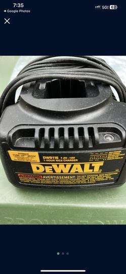 DEWALT CHARGER
