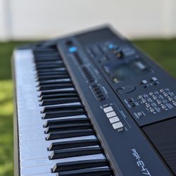 Piano Yamaha Psr E453