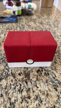 Tombert 150+ Pokéball Premium Deck Box Case