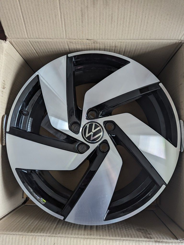  GENUINE OEM VW Golf GTI MK8 Richmond Alloys 18x7.5 ET51