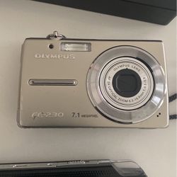 Olympus FE 230 7.1 Megapixel Camera 