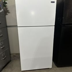 Refrigerator Maytag 