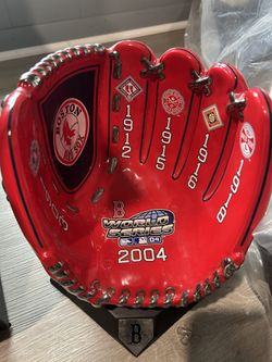 Red Sox Danbury Mint Collectable Glove