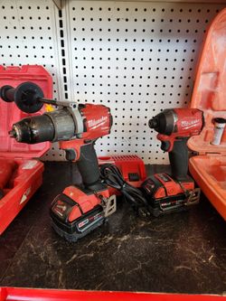 Milwaukee m18 fuel drill set