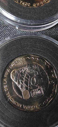 FiFa uncerculated mexico coins