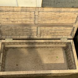 Wicker Storage Chest 