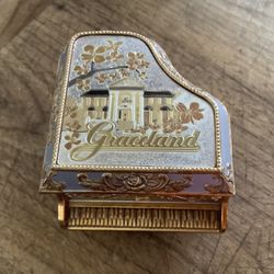 ELVIS memorabilia ~  Graceland Piano music box ~ (2) CD's ~ small radio Love Me Tender box 