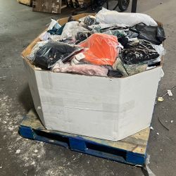 Amazon Clothes Pallets 