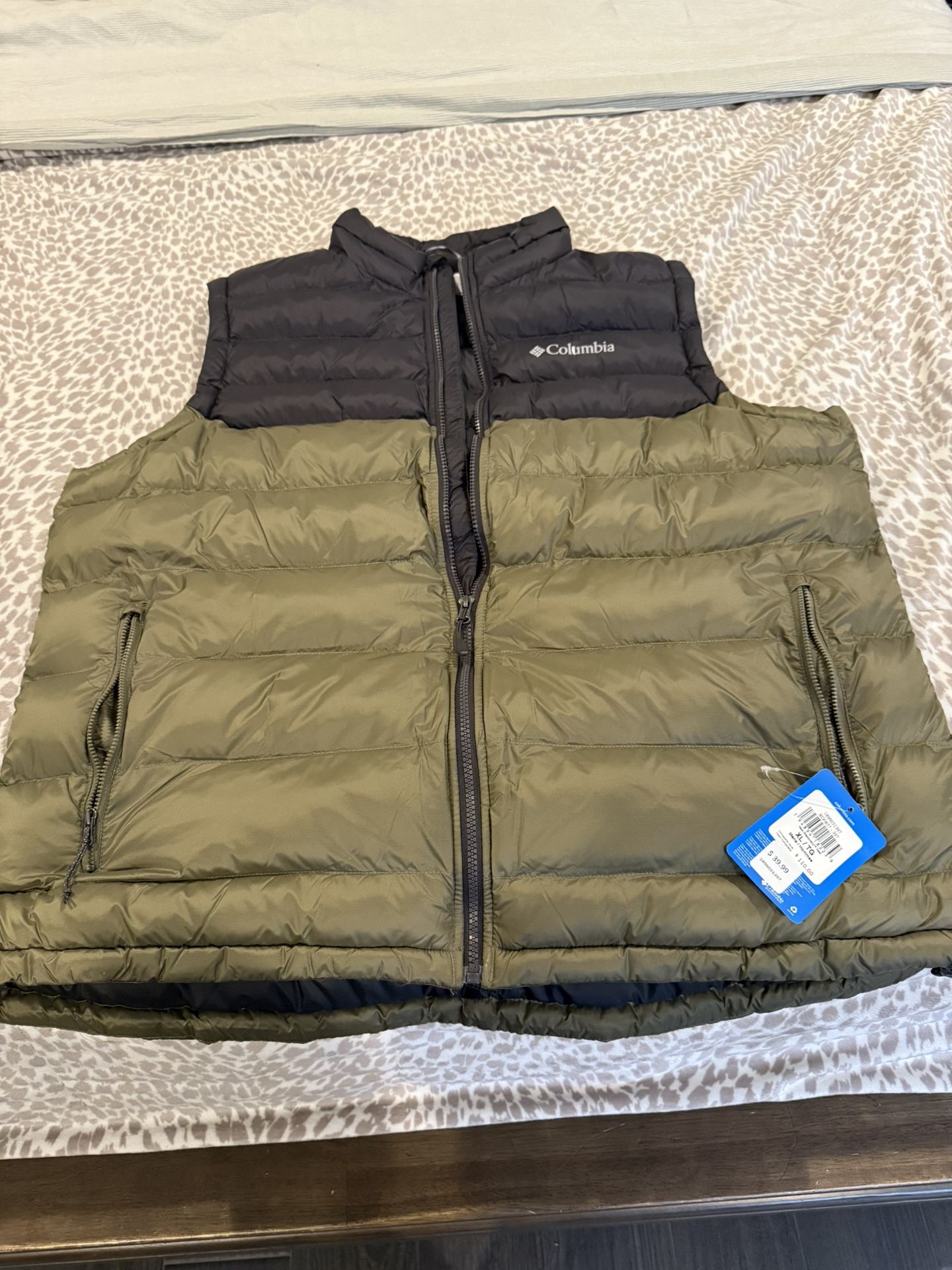 Columbia Puffer Vest
