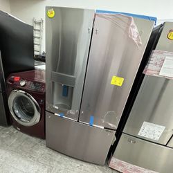 GE NEW FRENCH DOOR FRIDGE WITH ICE AND WATER DISPENSER
