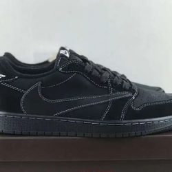 Air Jordan 1s Low Size 10