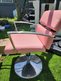 PINK Shop Chair