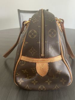 Louis Vuitton Montorgueil Pm Monogram Shoulder Bag for Sale in Sunnyvale,  CA - OfferUp
