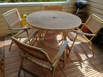 Vintage Telescope Rattan Table and 4 Chairs