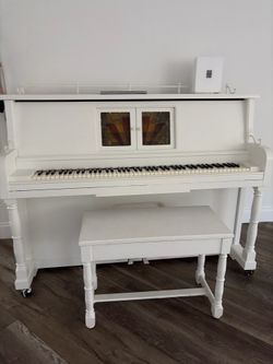 FREE PIANO CORAL SPRINGS