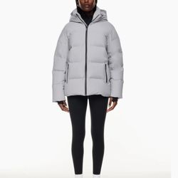 Like New Aritzia Superpuff 02 XS