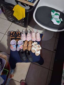 Toddler size 6c pink  Nike Air max and Nike flex runner. Bundle