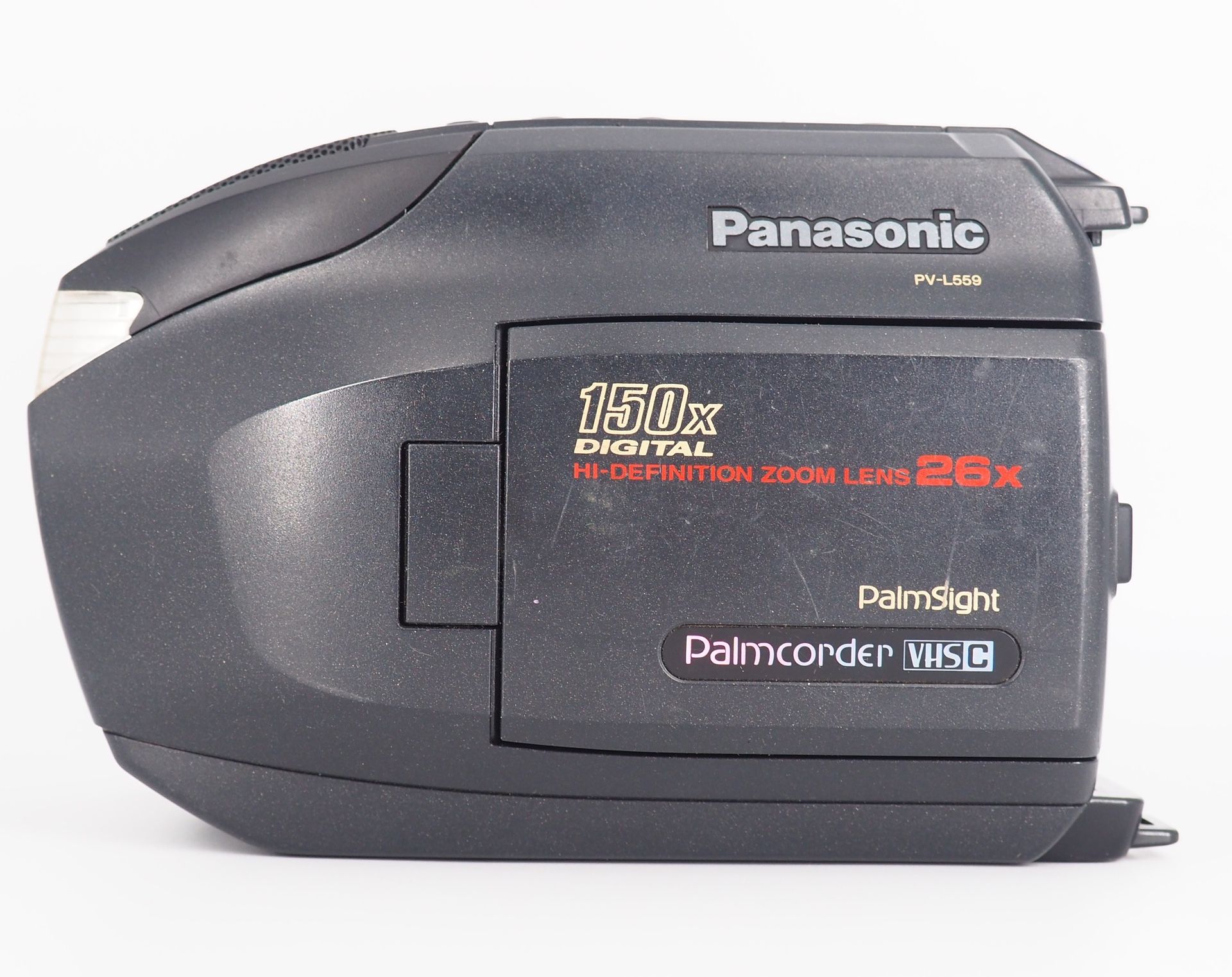 Panasonic Digital Palmcorder VHS-C Camcorder PV-L559 -