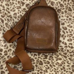 Wrangler Crossbody