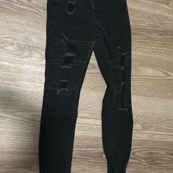 Black skinny jeans