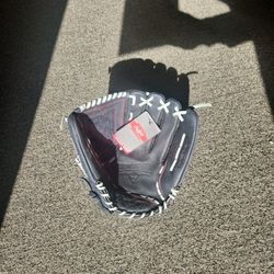 Renegade  Infield Softball Glove Regular