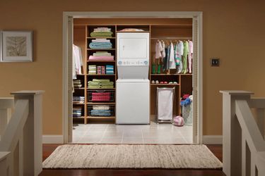 Gas Washer/Dryer Laundry Center - 3.9 Cu. Ft Washer and 5.5 Cu. Ft. Dryer