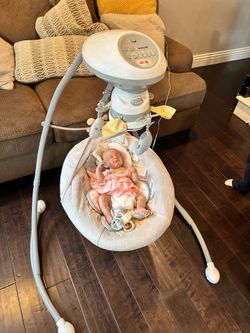 Fisher-Price Cradle ’n Swing