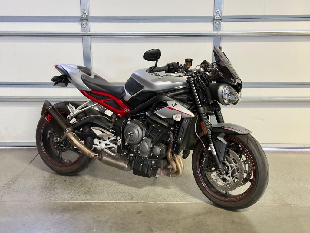 2018 Triumph Street Triple R