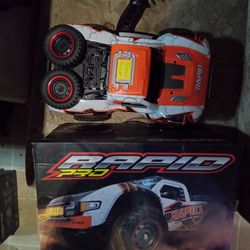Brushless 4x4 Short Course RC Truck
