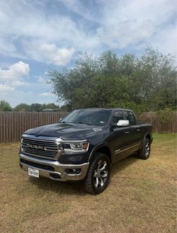 2019 RAM 1500 5.7 v8 Lonestar