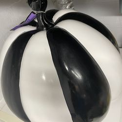 Remote control spirderman car