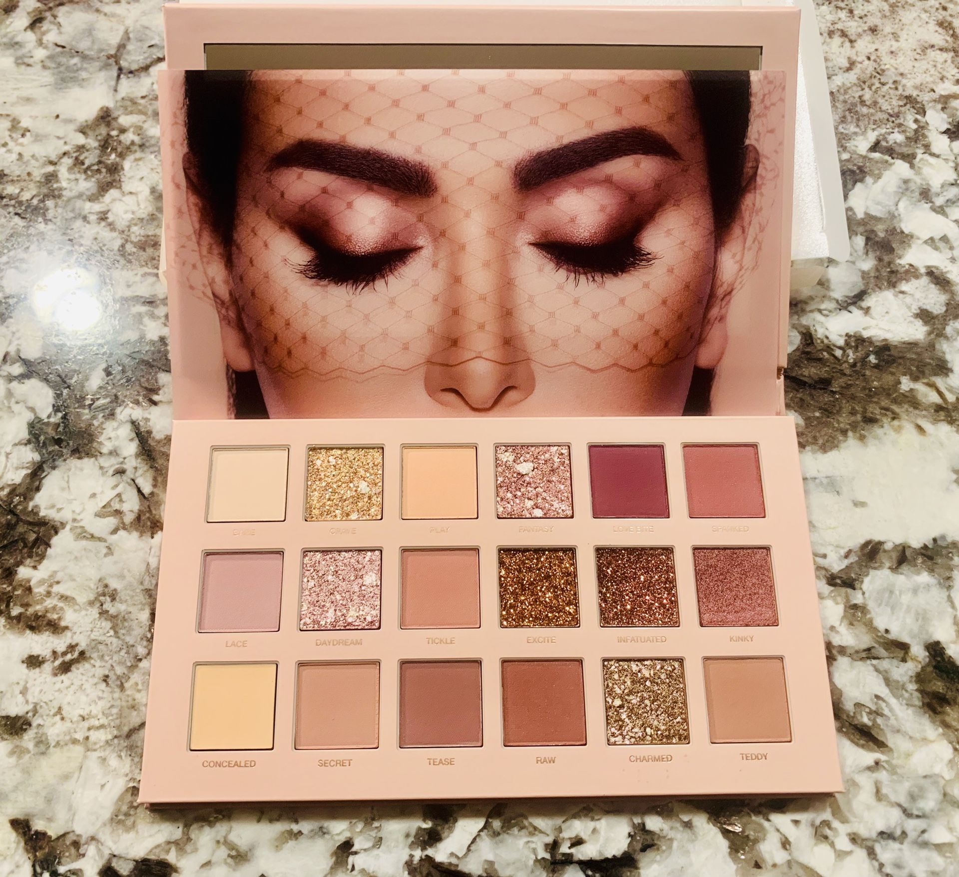 Brand New Huda Beauty The New Nude Eyeshadow Palette Makeup (never used) from Sephora