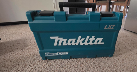 Makita 18V LXT Brushless twin-pack hard carry case (Model 821599-0)