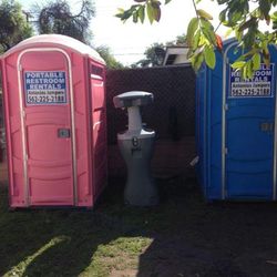 Baños , portable potty