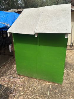 Wood shed