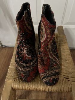 Ladies Quarter Boots
