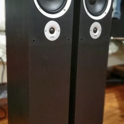 Polk Audio Speakers !! Will Trade 