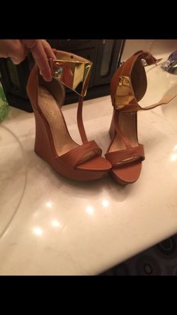 Size 7 wedges
