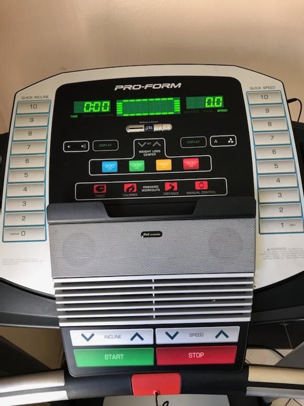 Proform 600 LT Treadmill for Sale in Garden Grove, CA OfferUp