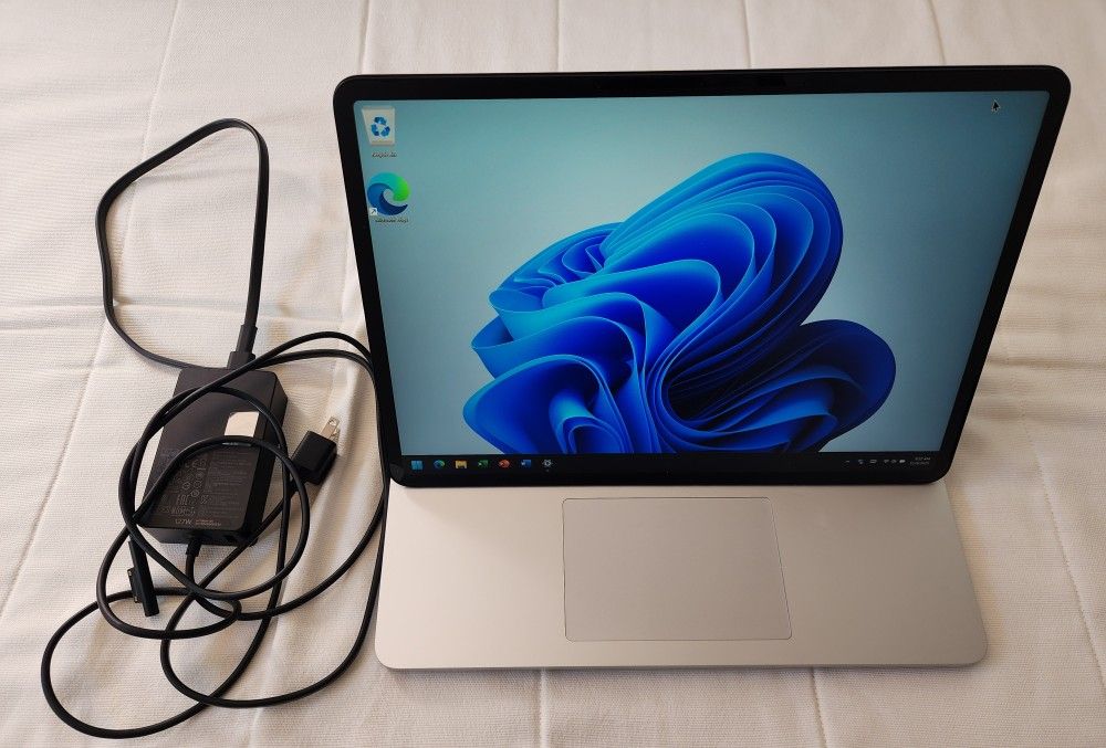 Surface Laptop Studio 2 14" Touchscreen Gaming Microsoft Laptop NVIDIA RTX 4050 Intel i7 16GB RAM 512GB SSD Windows Asus Dell HP Alienware Rog Legion 