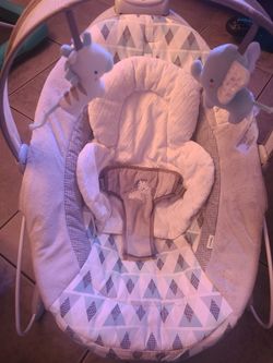 Ingenuity Baby Bouncer