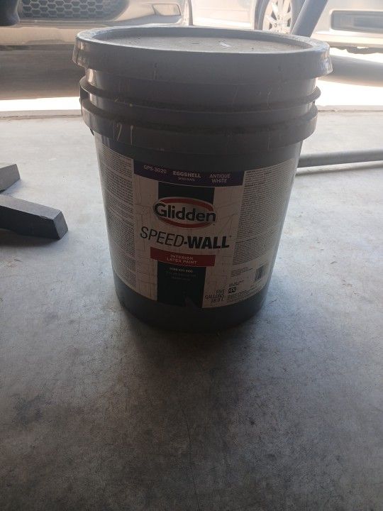 Glidden Interior Latex Paint