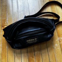 Adidas Originals Fanny Pack Unisex Black Gold Waist Pack Pleather