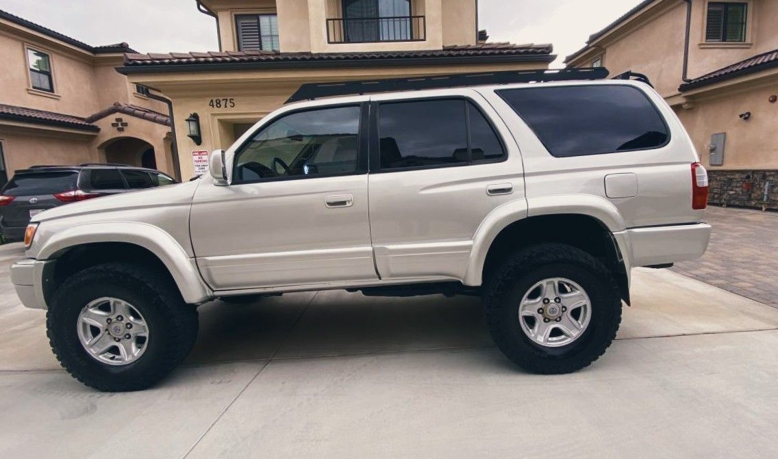 2000 toyota 4runner limited 4x4 clean title