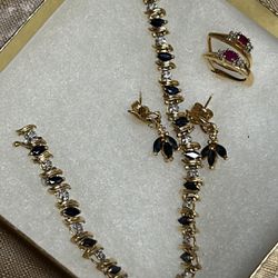 Safira Bracelet With Earrings And Rubi Earrings