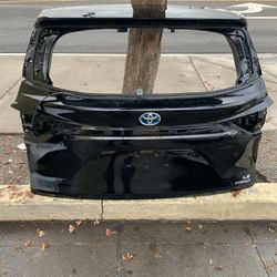 2021-2022 Toyota Sienna Tailgate 