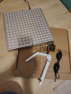 Red light therapy panel