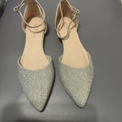 Forever woman Party Flats Size 8