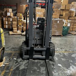 Electric Forklift New
